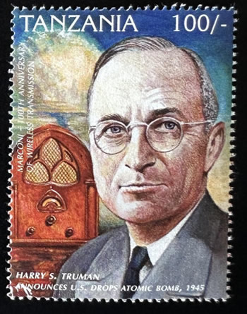 Président Truman annonçant  le largage de la bombe atomique sur Hiroshima